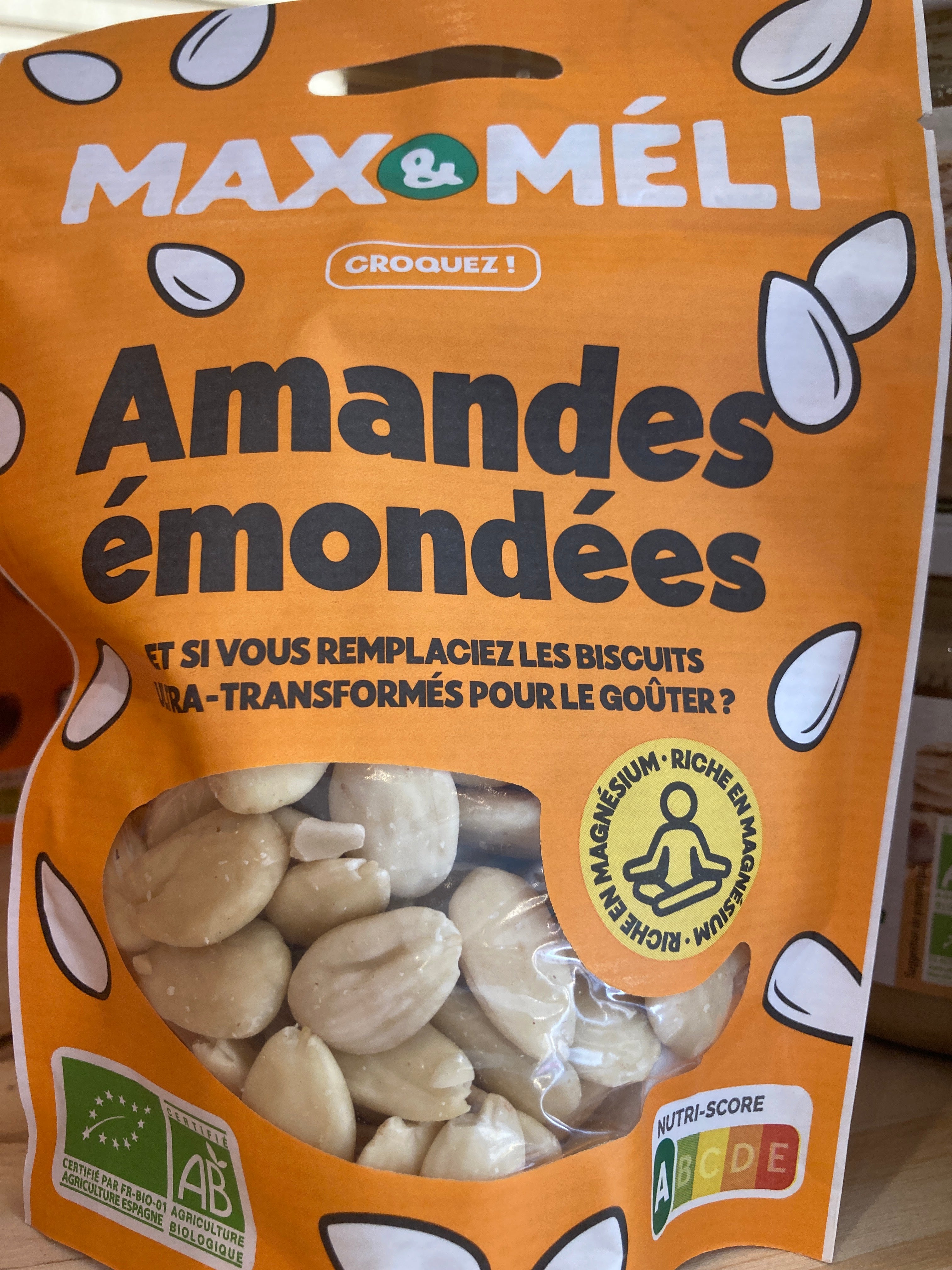 Amandes émondées 125g - max et meli