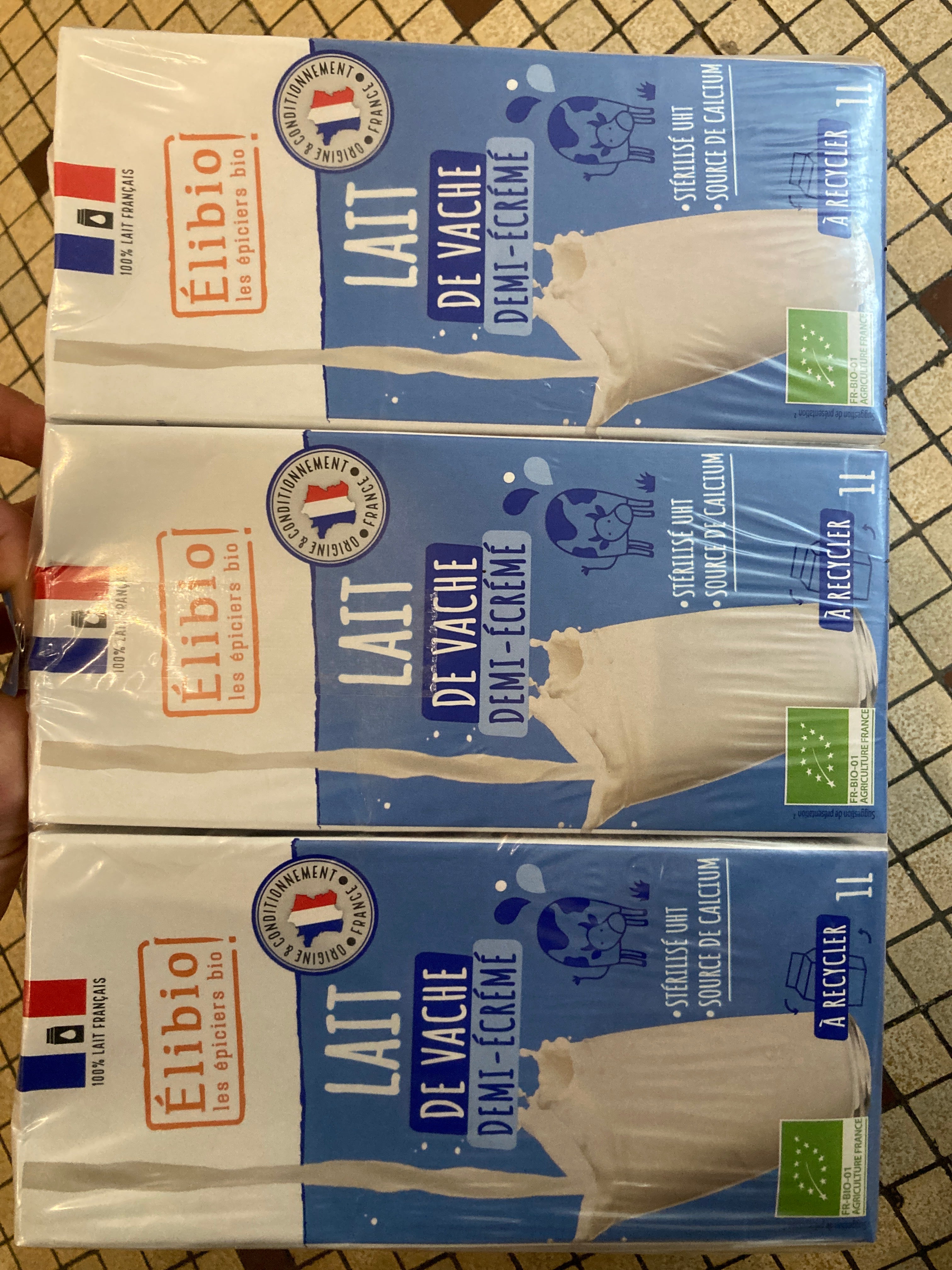 LAIT DEMI ECREME x6 -ELIBIO