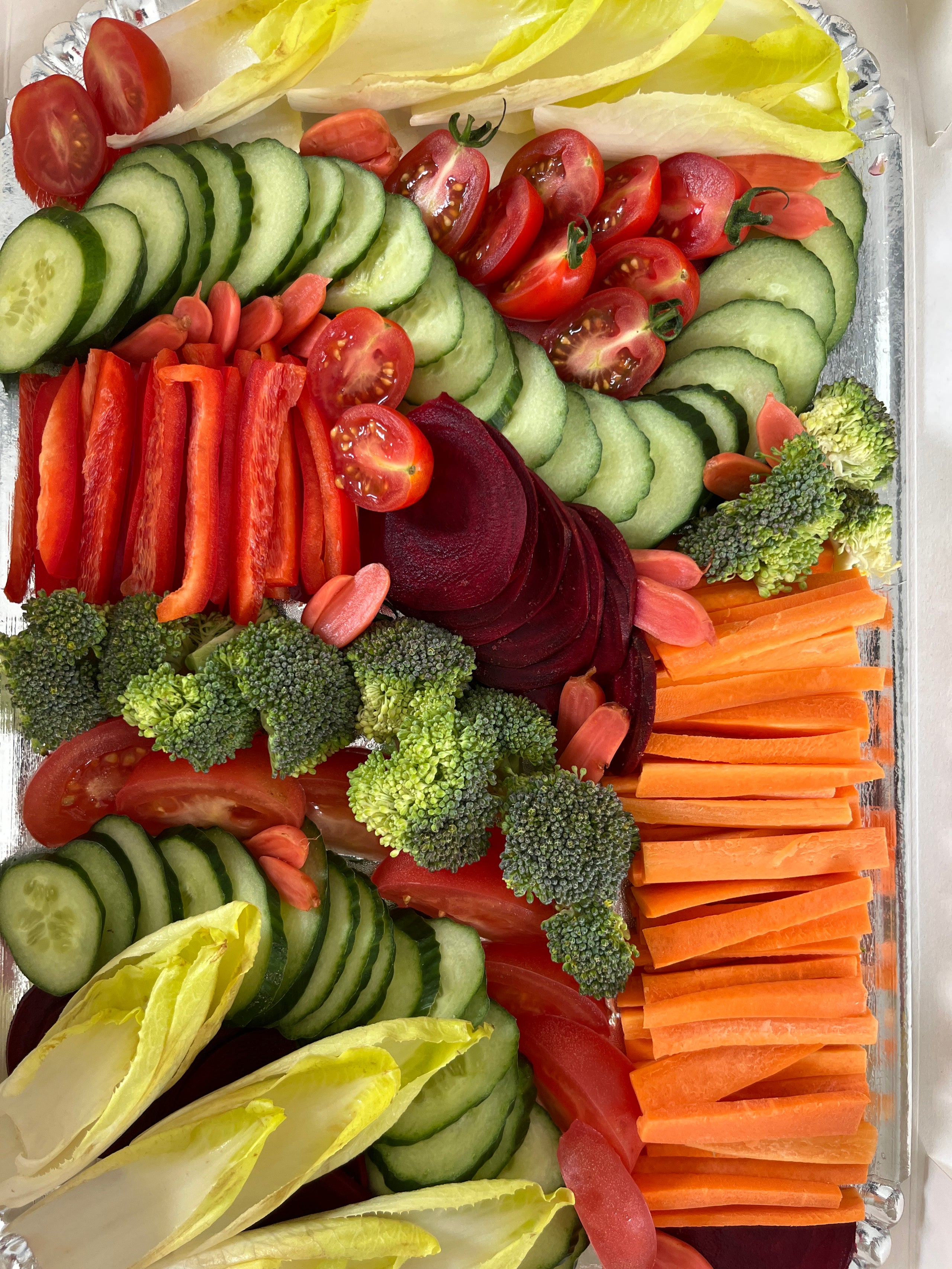 EVENT PLANCHES VEGGIE & INCROYABLES DIP