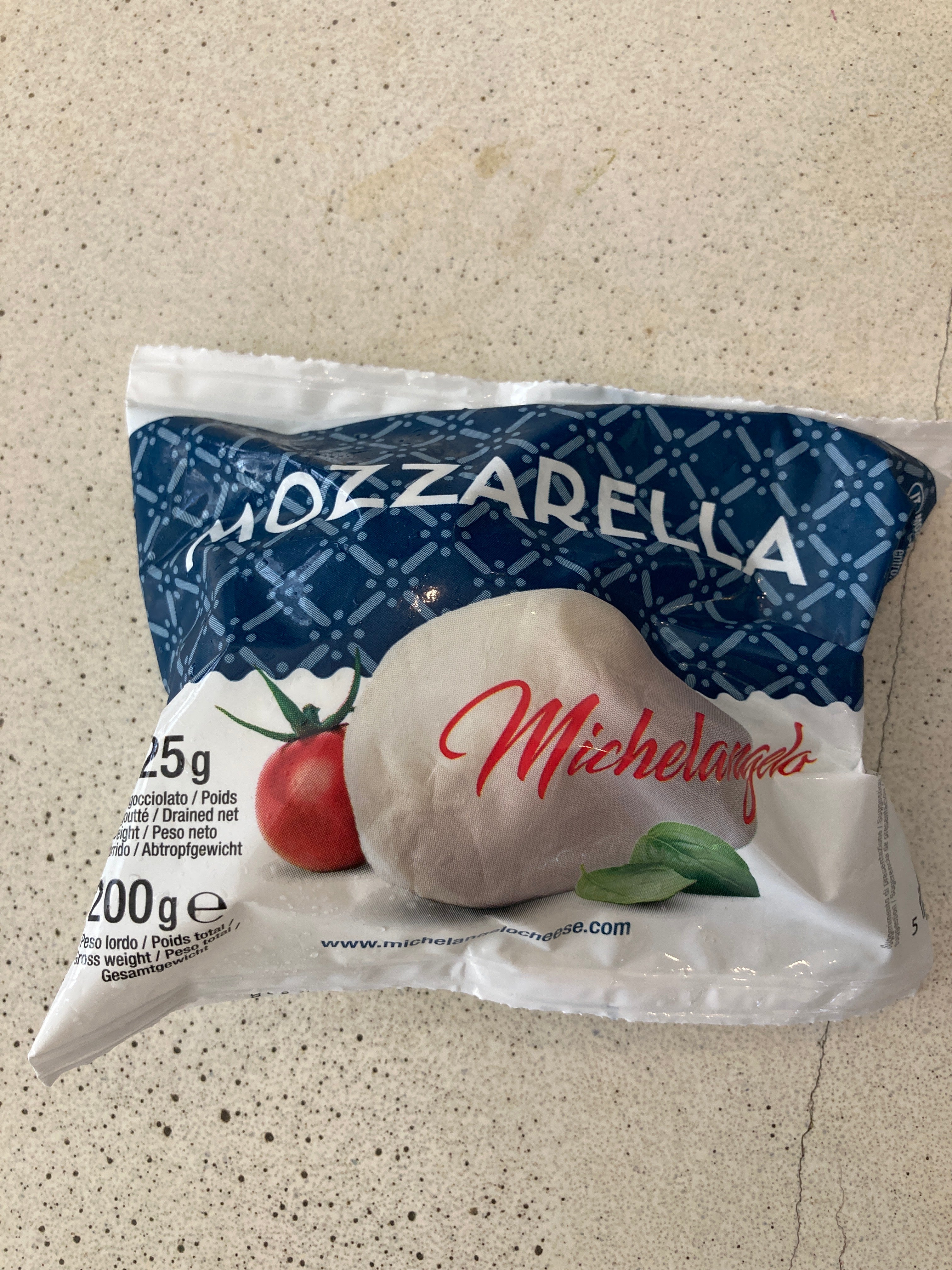MOZZARELLA