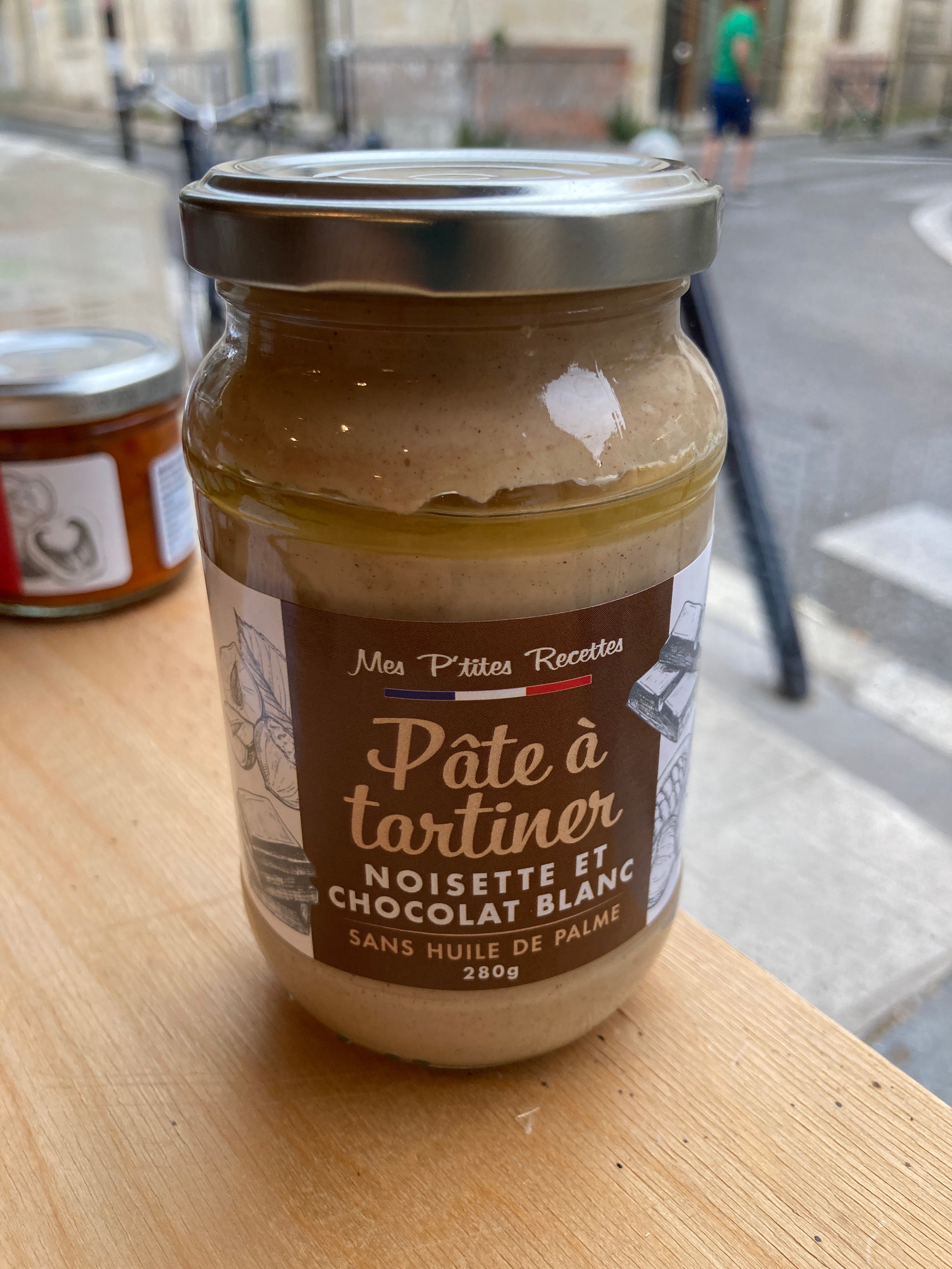 Pate a tartiner noisette et chocolat blanc