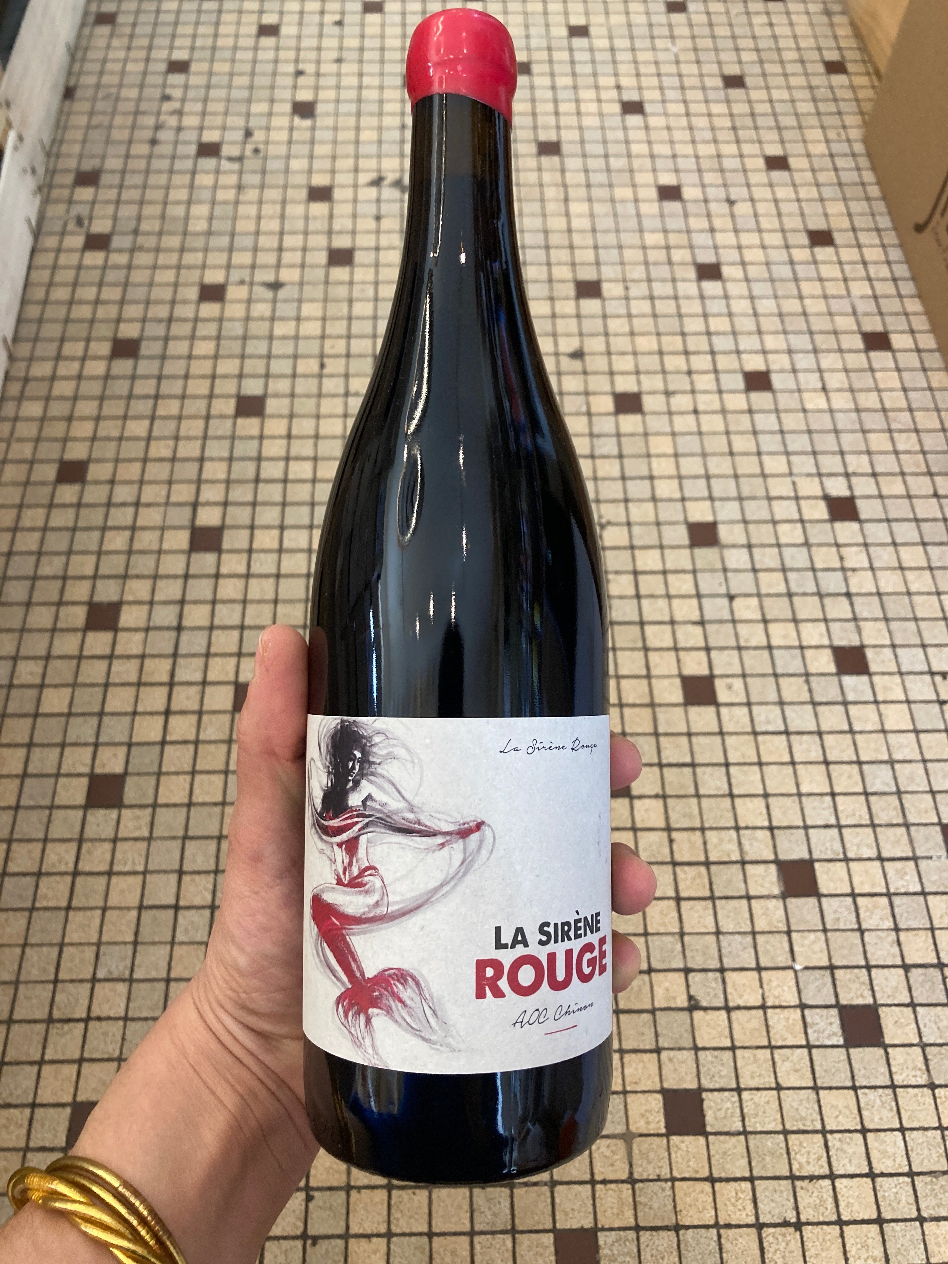 LA SIRÈNE ROUGE